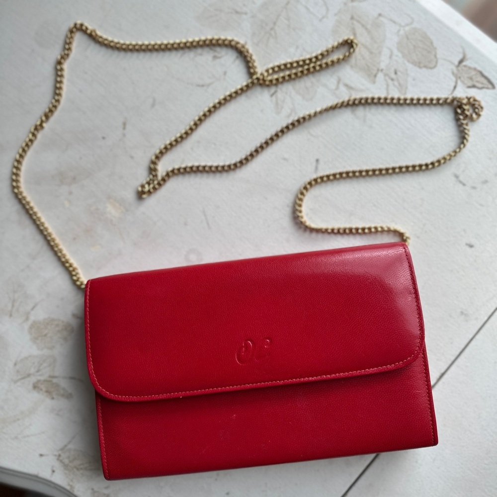✨Vintage Designer Oleg Cassini ✨ Vintage Red Soft Leather Clutch Crossbody Gold